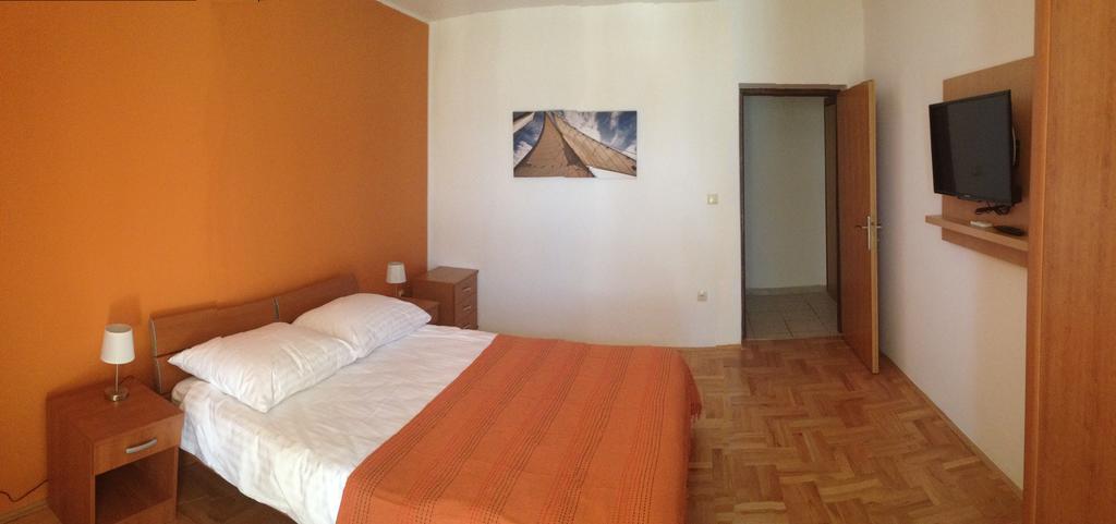 Apartments & Rooms Ana Sukošan Kültér fotó