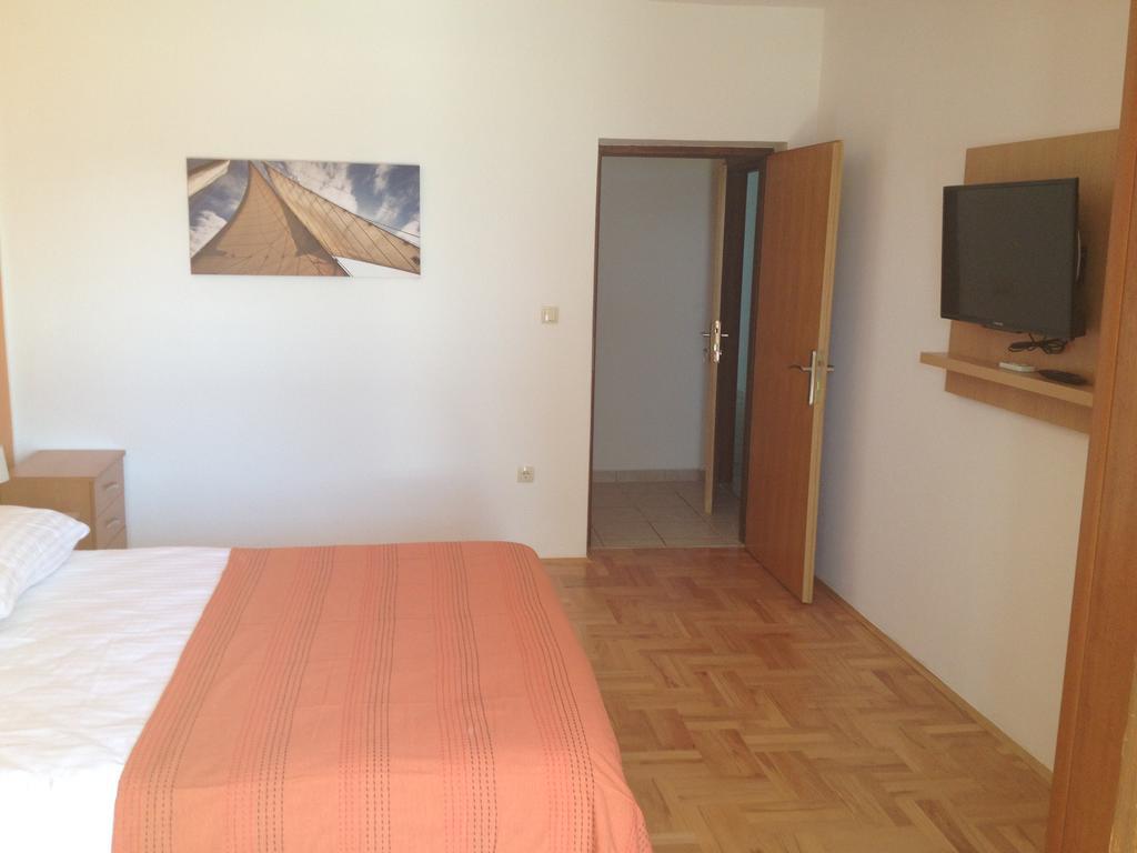Apartments & Rooms Ana Sukošan Kültér fotó